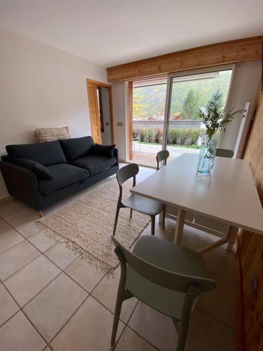 Appartement 4 Pers Grande Terrasse Vue Pistes Ski Saint-Chaffrey Exteriör bild