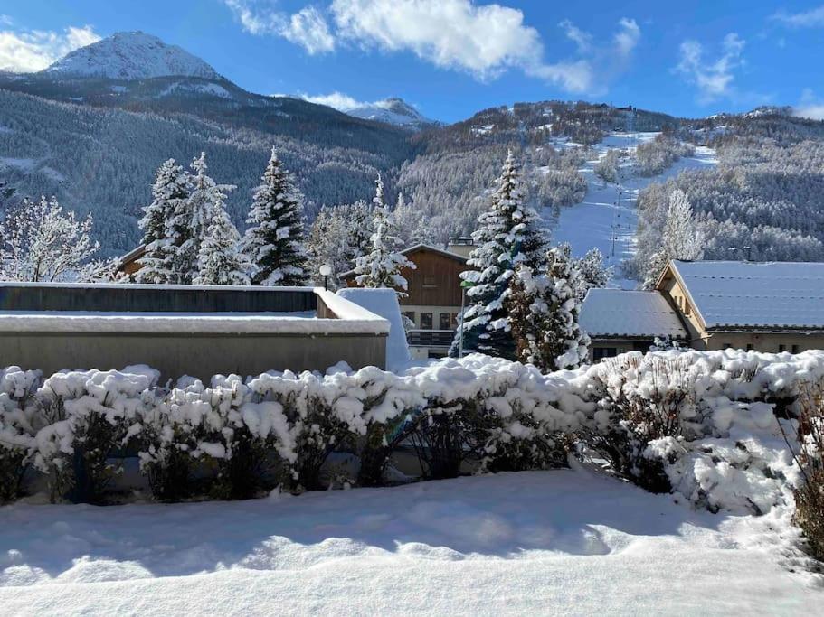 Appartement 4 Pers Grande Terrasse Vue Pistes Ski Saint-Chaffrey Exteriör bild
