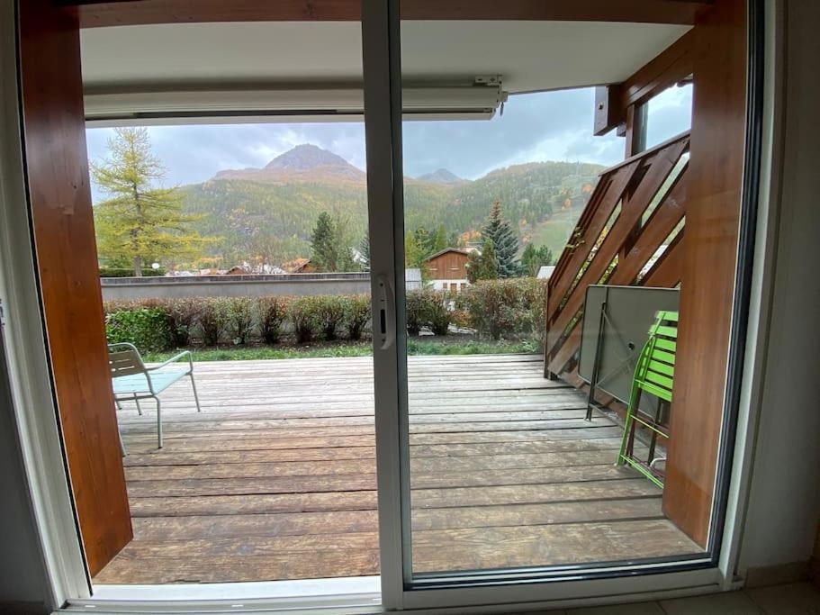 Appartement 4 Pers Grande Terrasse Vue Pistes Ski Saint-Chaffrey Exteriör bild