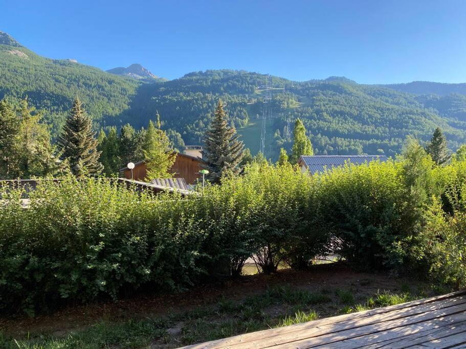 Appartement 4 Pers Grande Terrasse Vue Pistes Ski Saint-Chaffrey Exteriör bild
